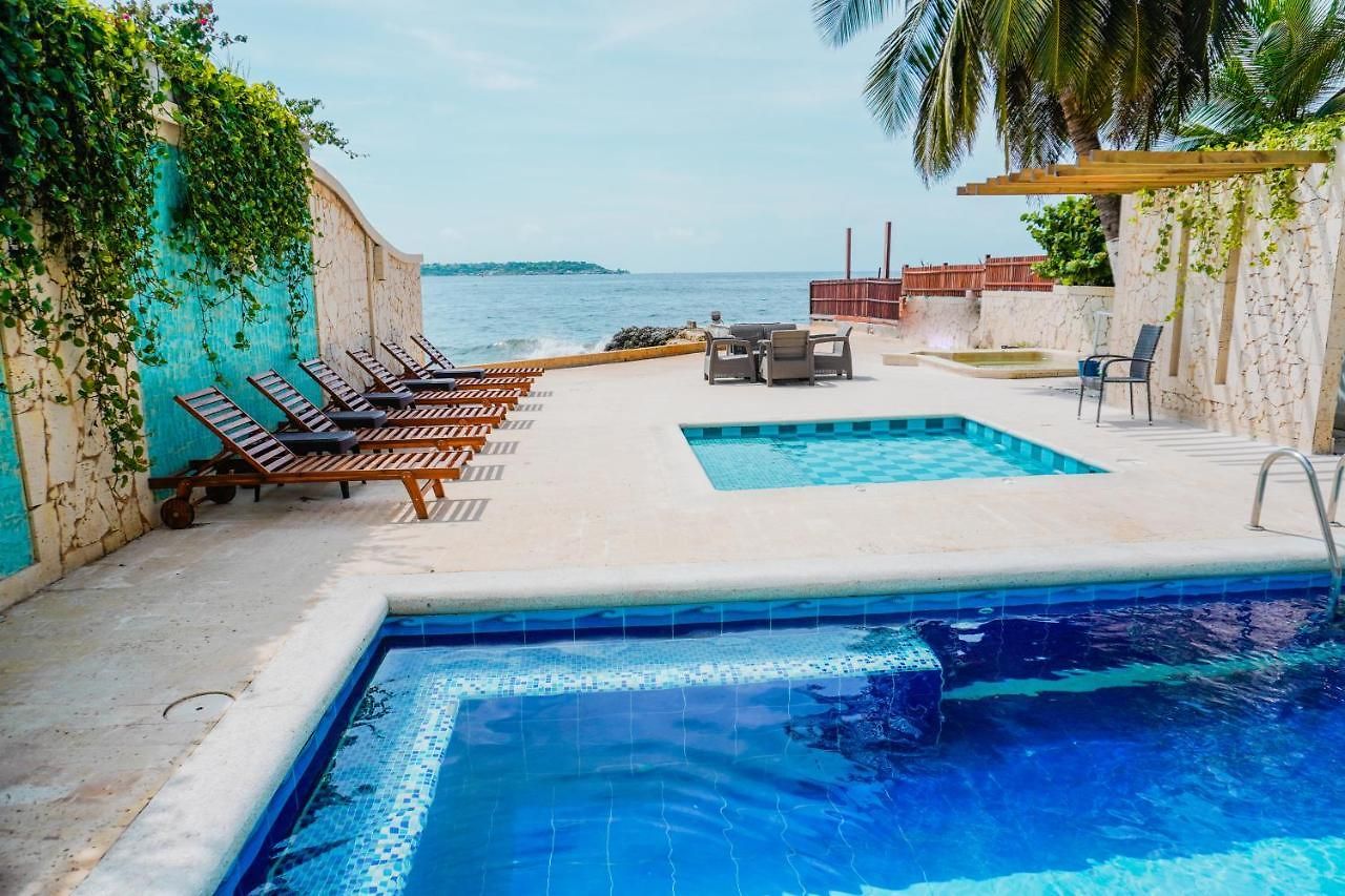 Caribbean Hotel 3*