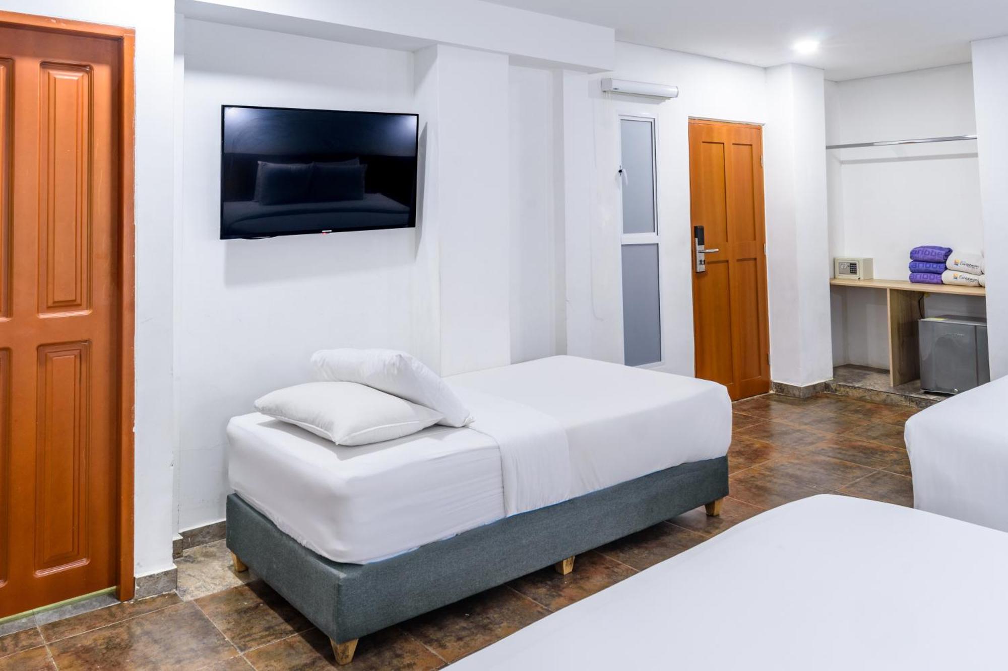 Caribbean Hotel 3*